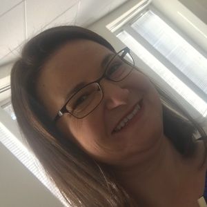 Meet your Posher, Cheri